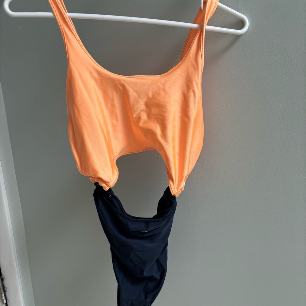 Triangl bathing suit xs!